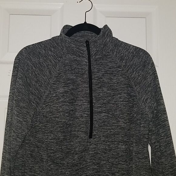 SO gray athletic workout pullover jacket Sz L NWT - Picture 2 of 5